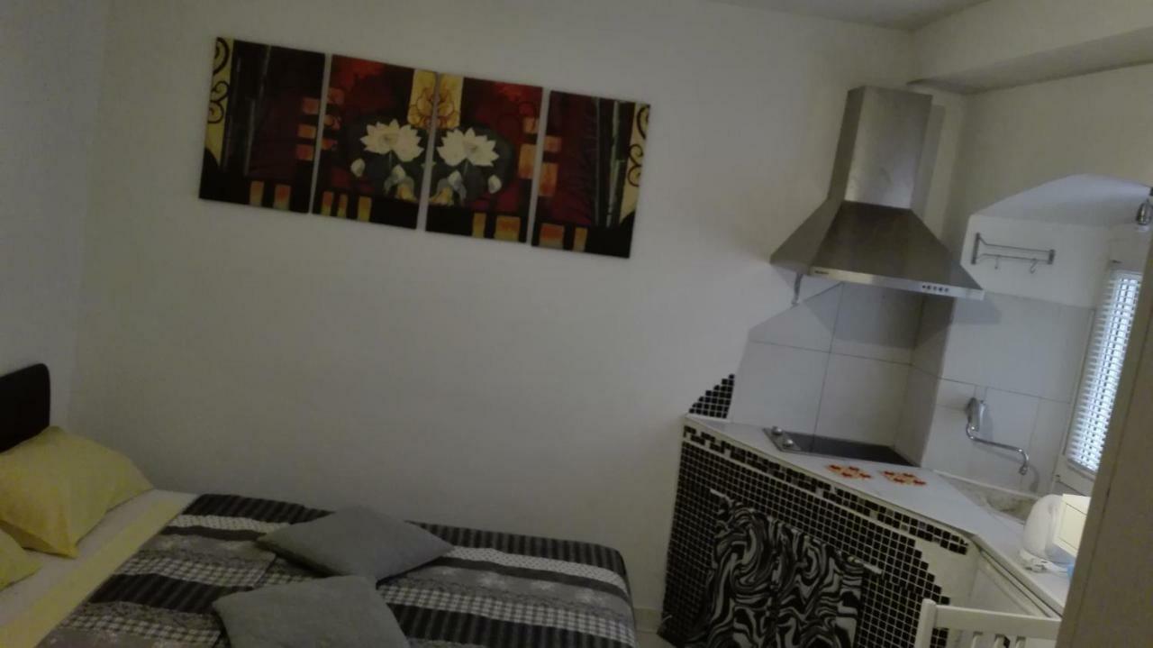 Split Studio Irisha Eksteriør billede